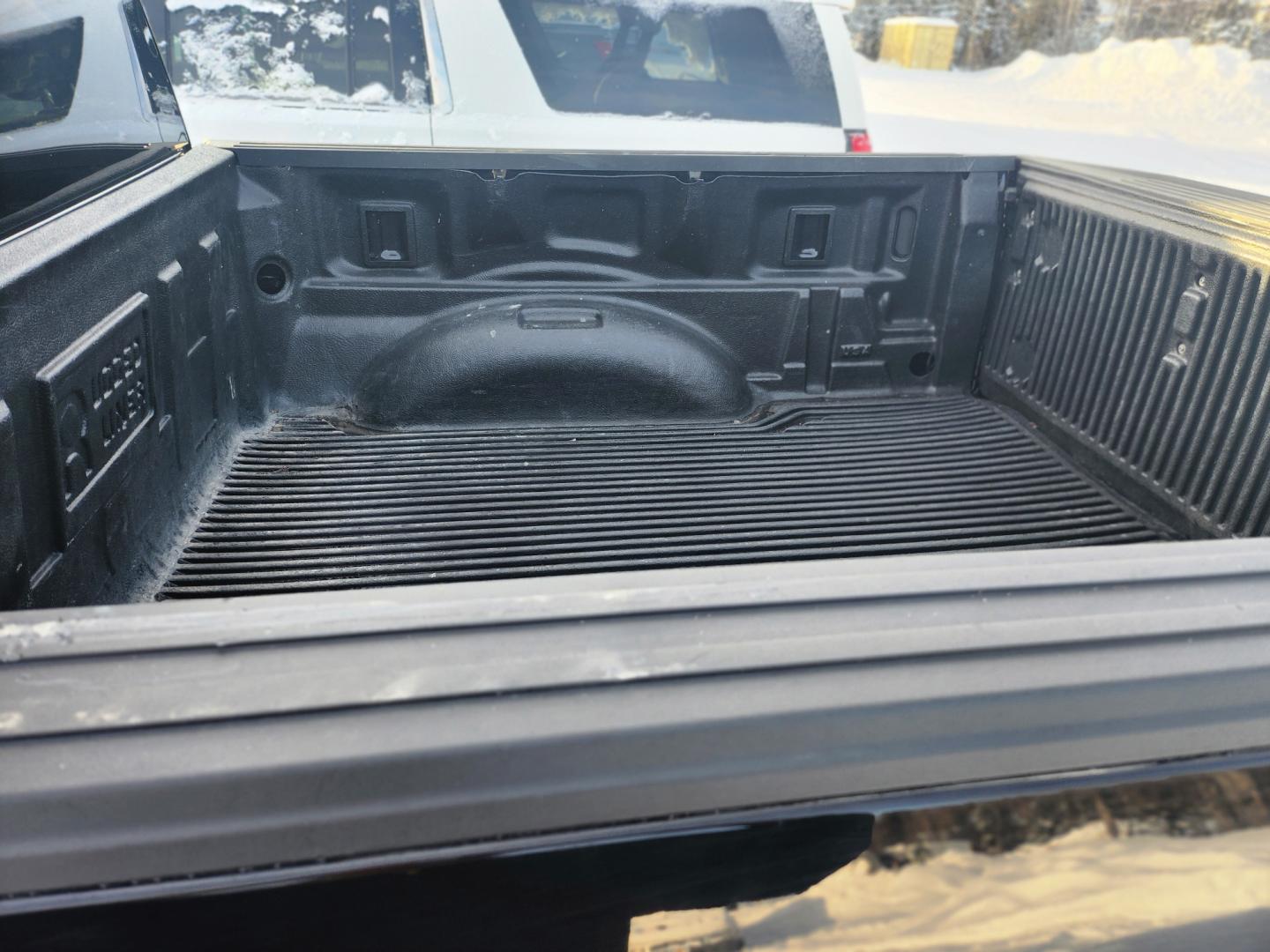 2020 Black /Black Chevrolet Silverado 1500 LT Double Cab 4WD (1GCRYDEDXLZ) with an 5.3L V8 OHV 16V engine, 6A transmission, located at 1960 Industrial Drive, Wasilla, 99654, (907) 274-2277, 61.573475, -149.400146 - Photo#15